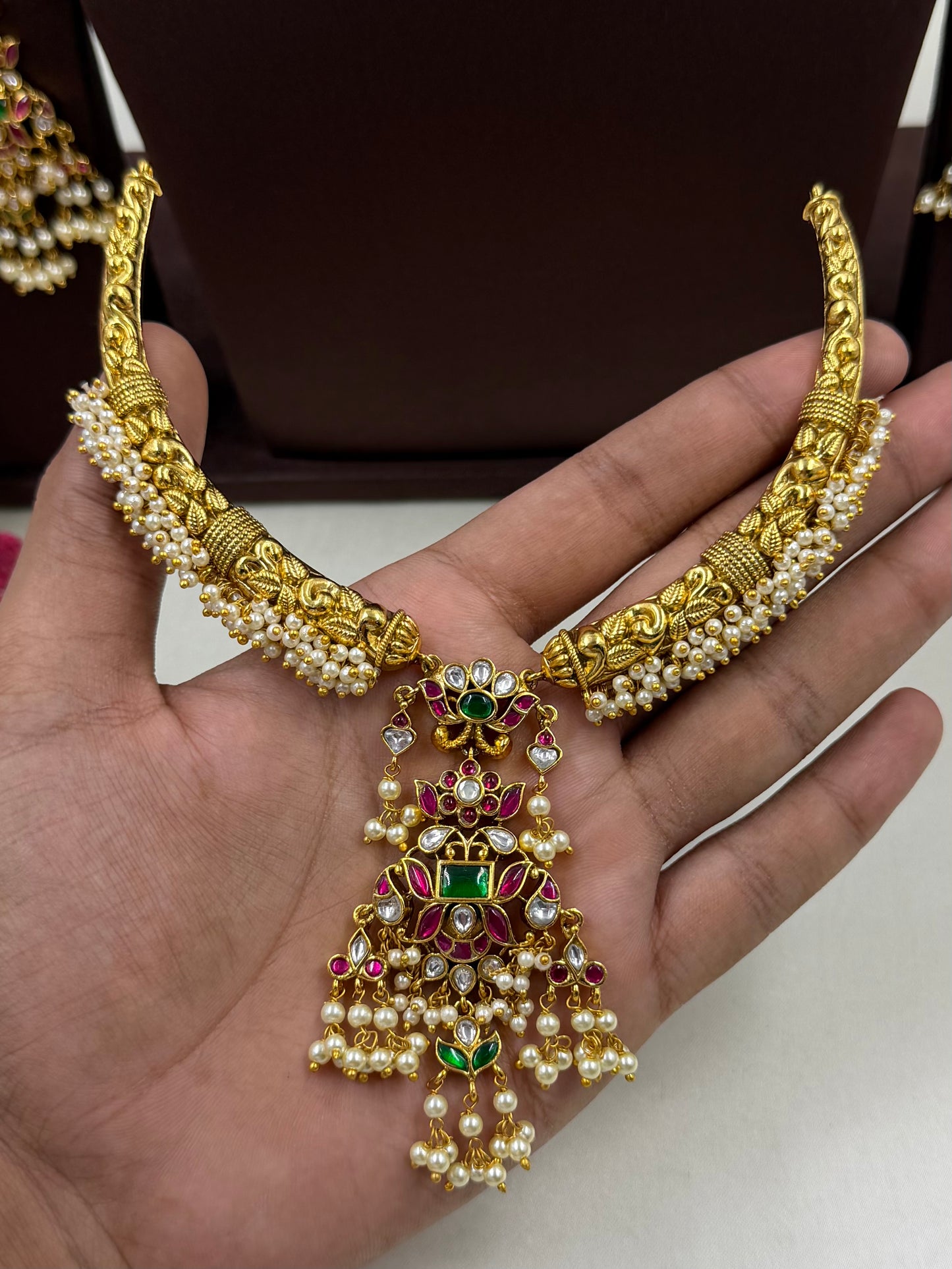 Traditional Hasli Necklace Set