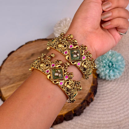 Saanvi Chorski Bangles (Openable)