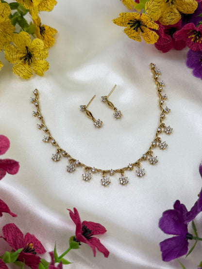 Brinda Victorian Delicate Necklace