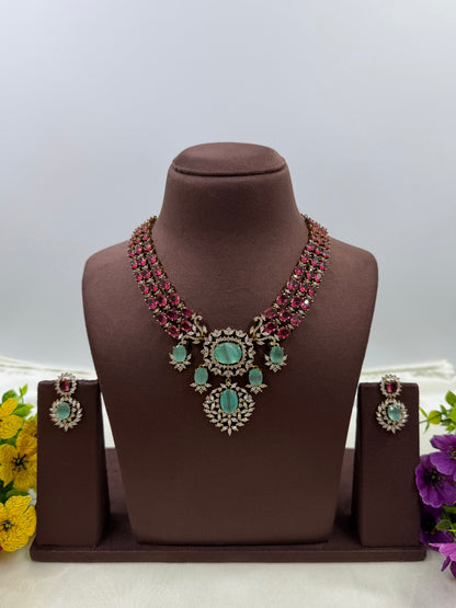 Nitya Victorian Necklace