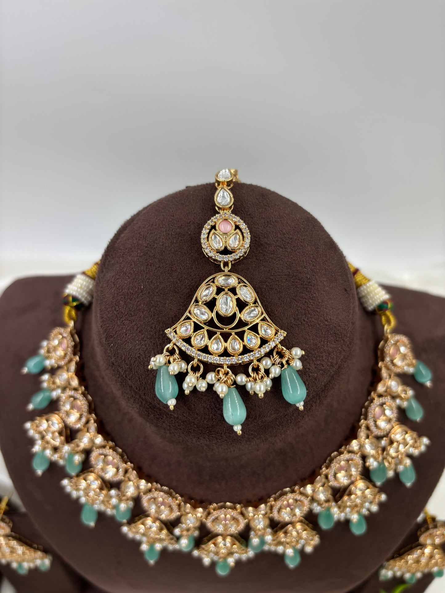 LISA MOISSANITE KUNDAN PEARL NECKLACE SET