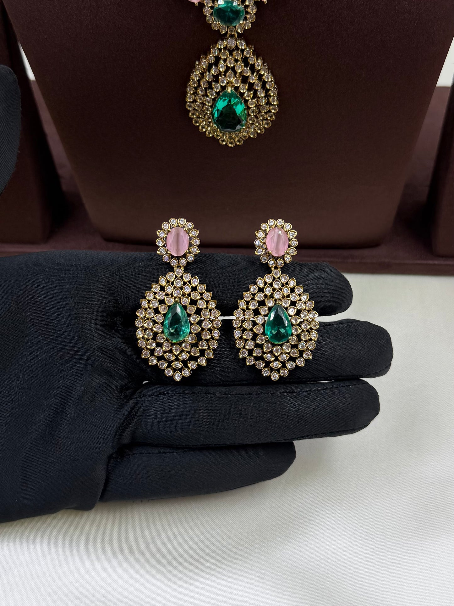 Roshni Victorian Three Layer Necklace Set