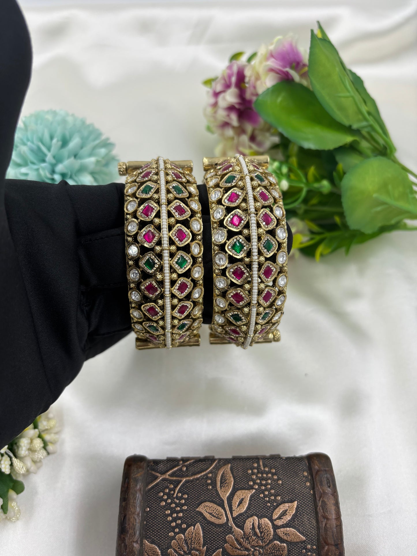 DEVIKA PREMIUM QUALITY CHORASKI BANGLES