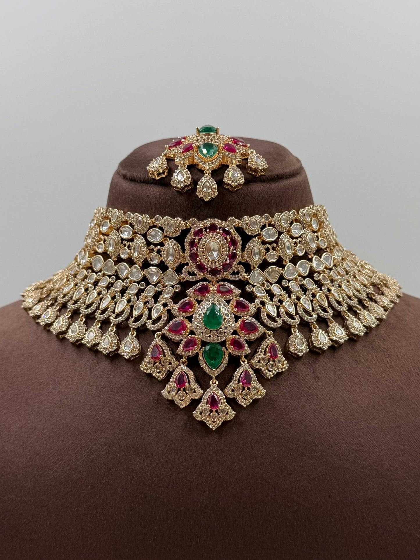 Hina Moissanite Kundan Choker Necklace Set