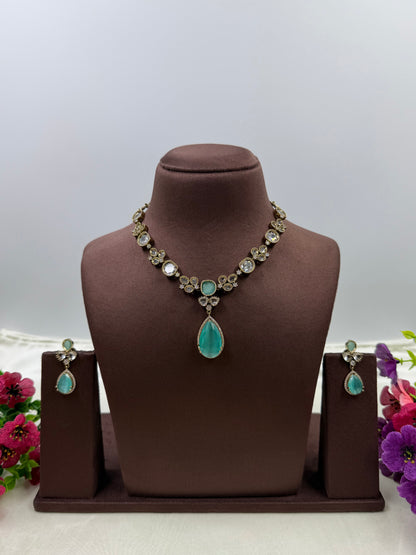 Pooja Victorian Delicate Necklace