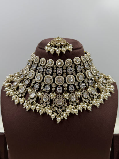 Veenita Victorian Moissanite Choker Necklace Set