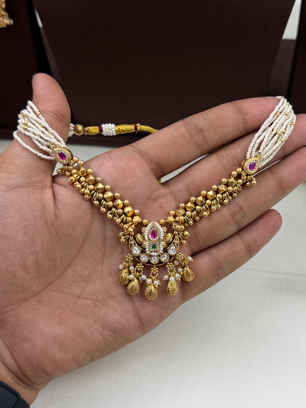 Siya Chorski Premium Necklace Set