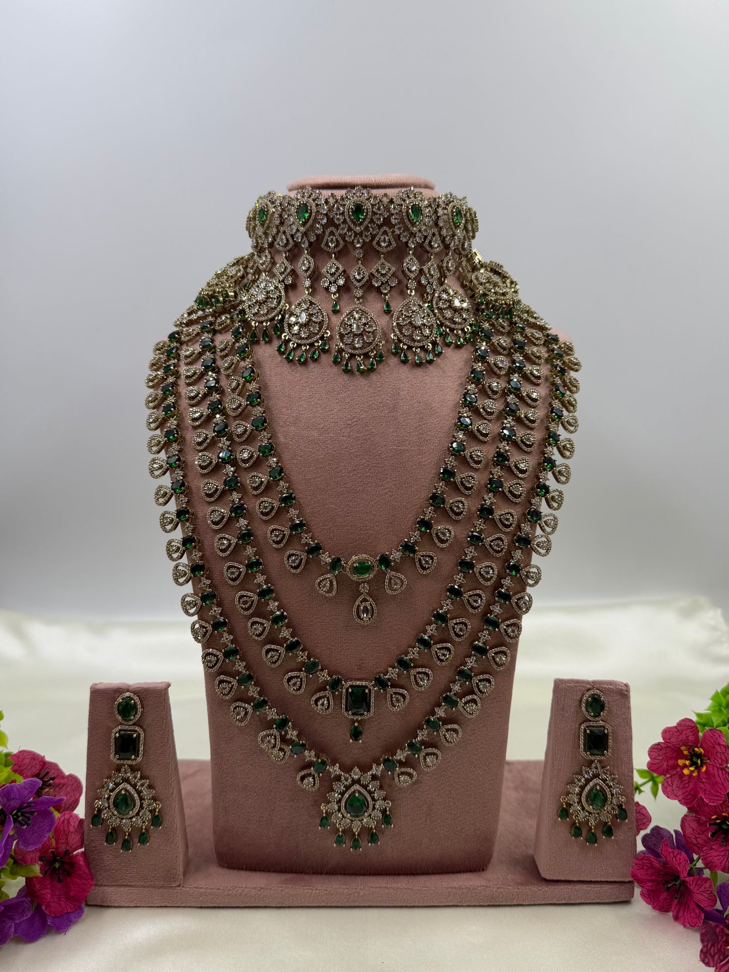 Lina Premium Victorian Three Layering Combo Set