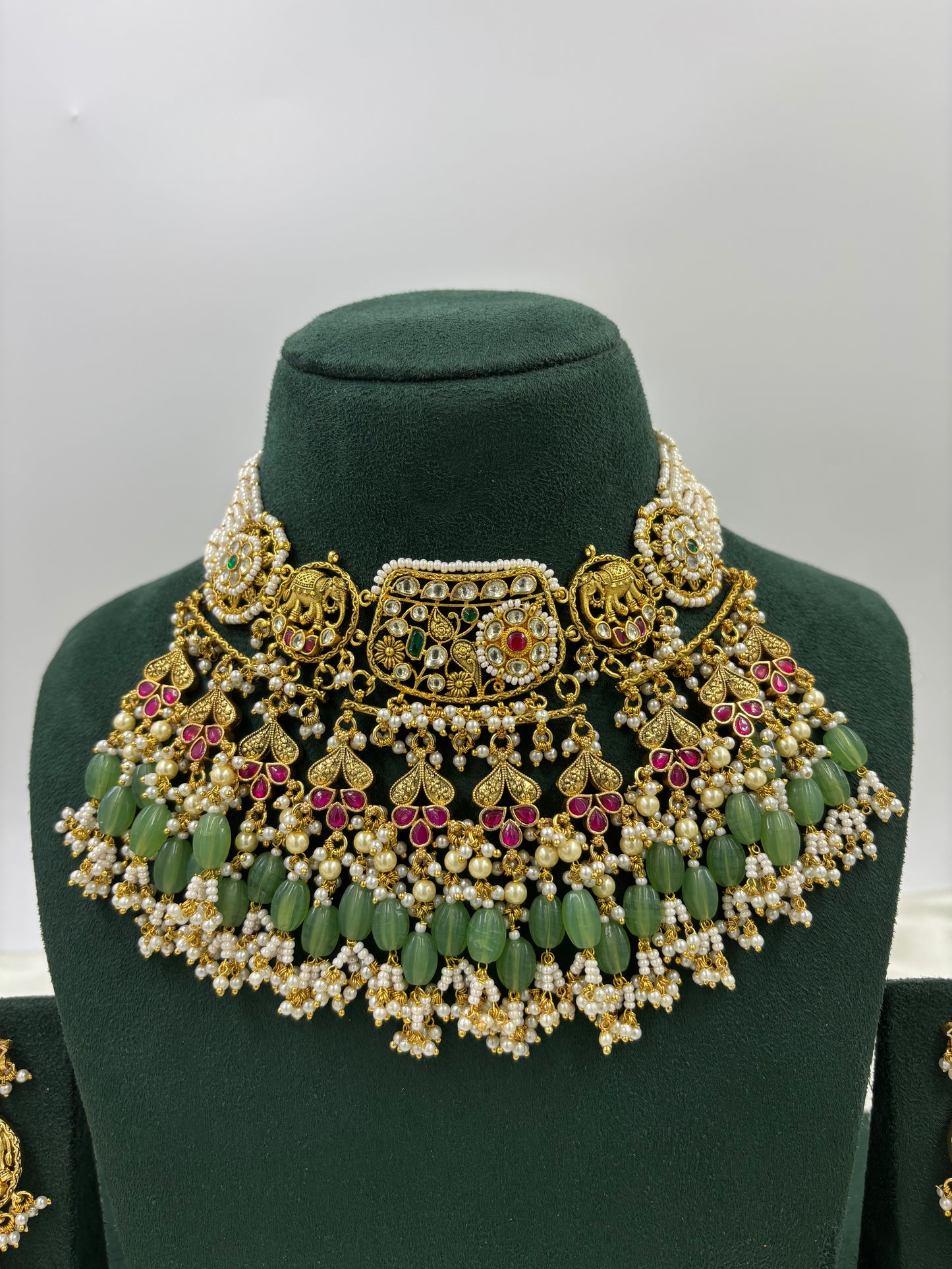 Rudrika Premium Pachi Kundan Necklace
