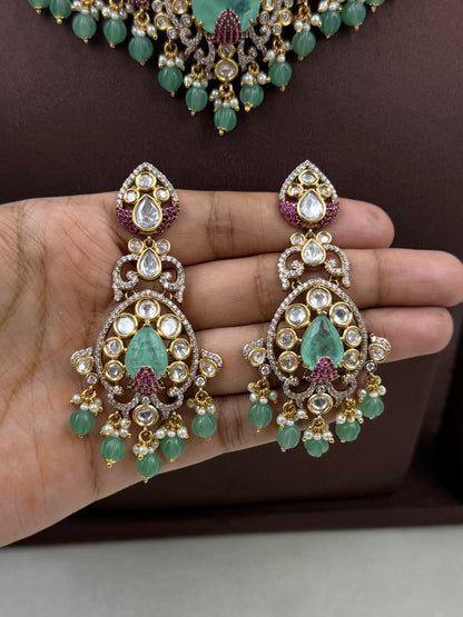 Ruhani Maharani Noor Kundan Choker Set