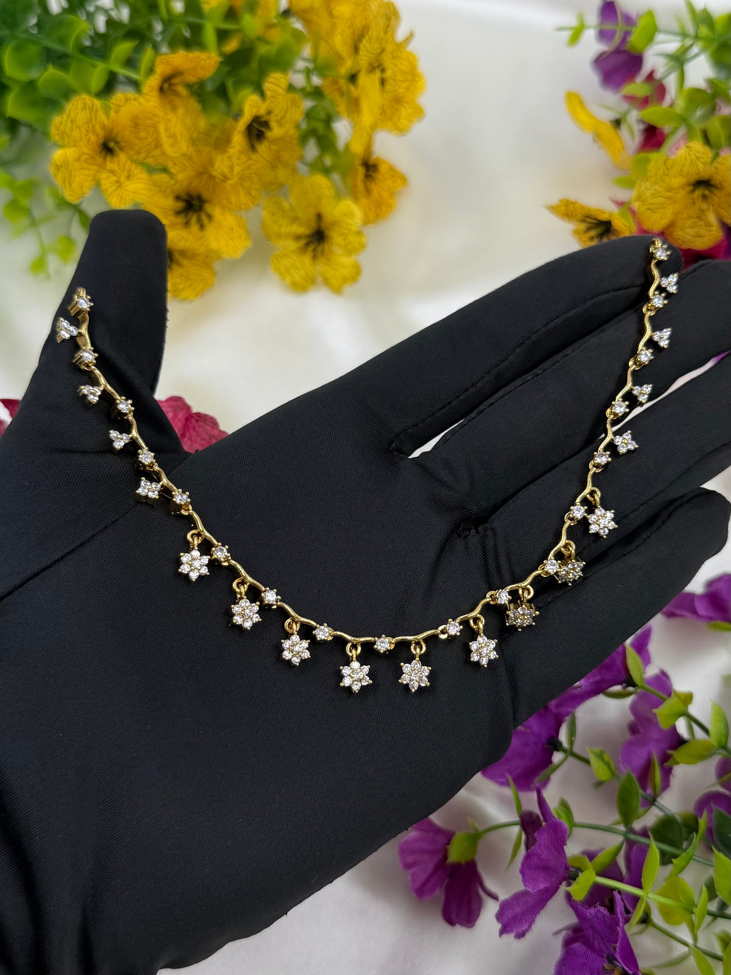 Brinda Victorian Delicate Necklace