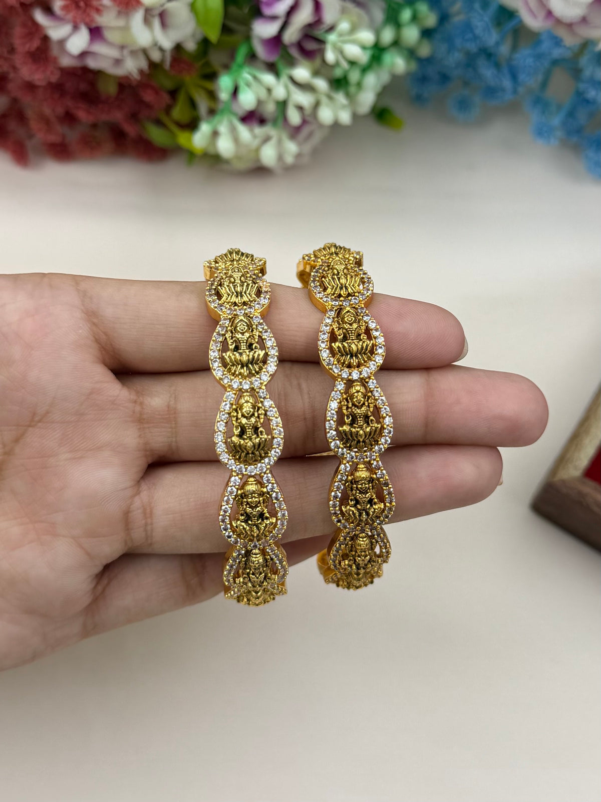 Meenakshi South Temple Bangles