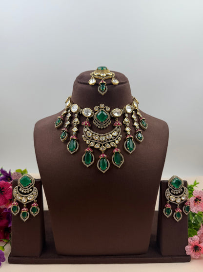 Shambhavi Victorian Moissanite Necklace Set