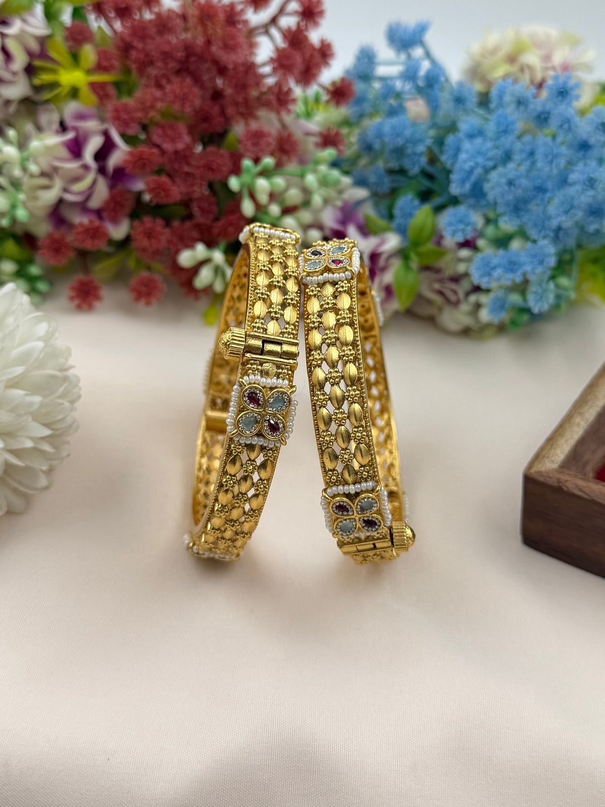 Shonali Chorski Bangles ( Openable)