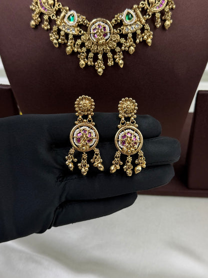Unnati Heritage Delicate Necklace Set