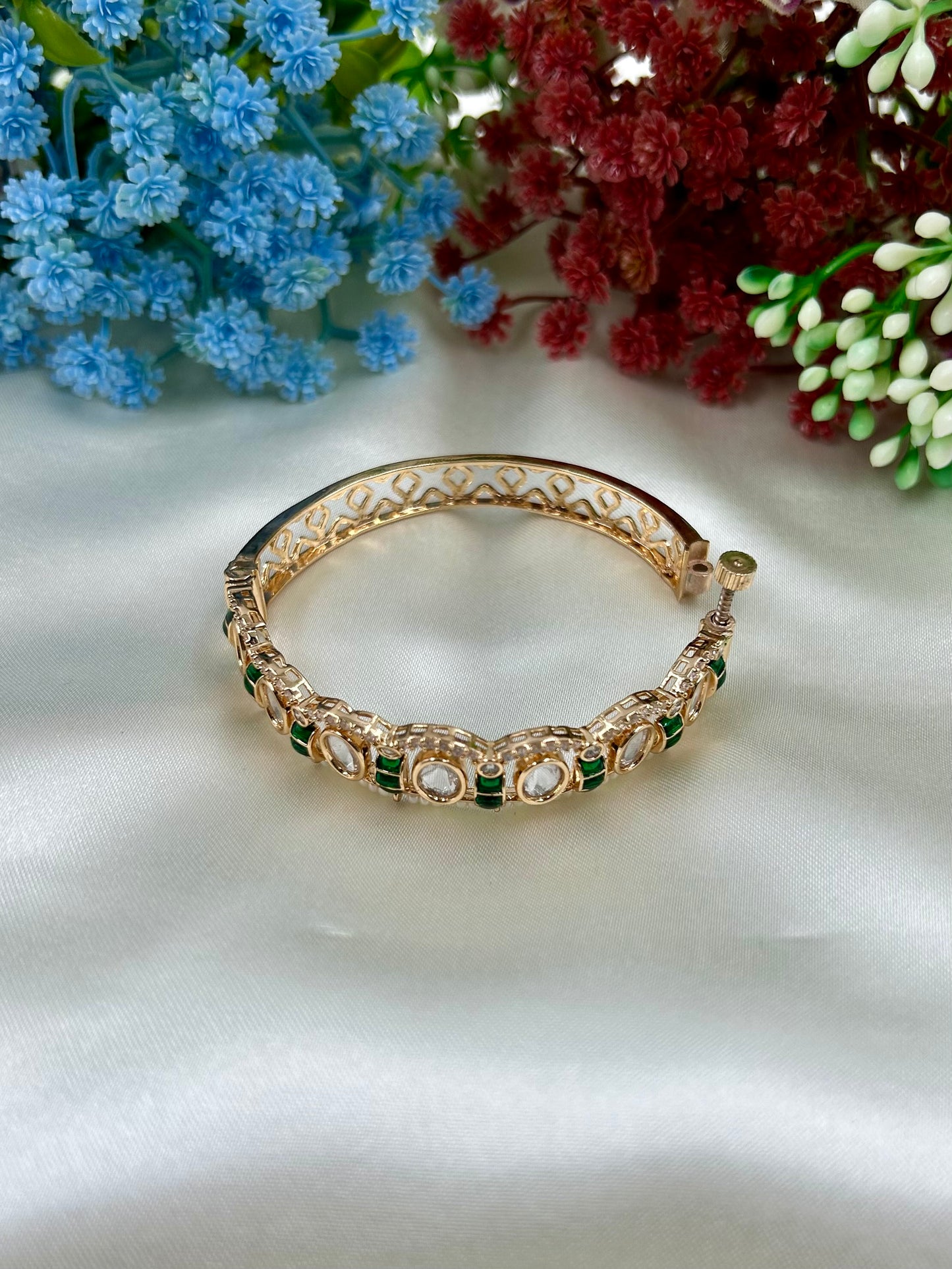 Mamta Moissanite Bracelet (Openable)