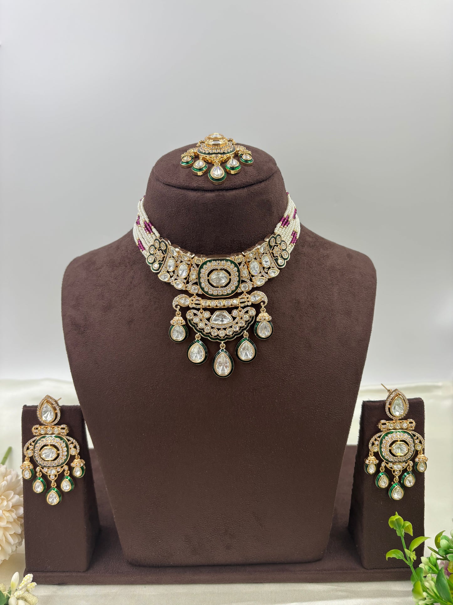 Zareen Jadau Moissanite Kundan Necklace