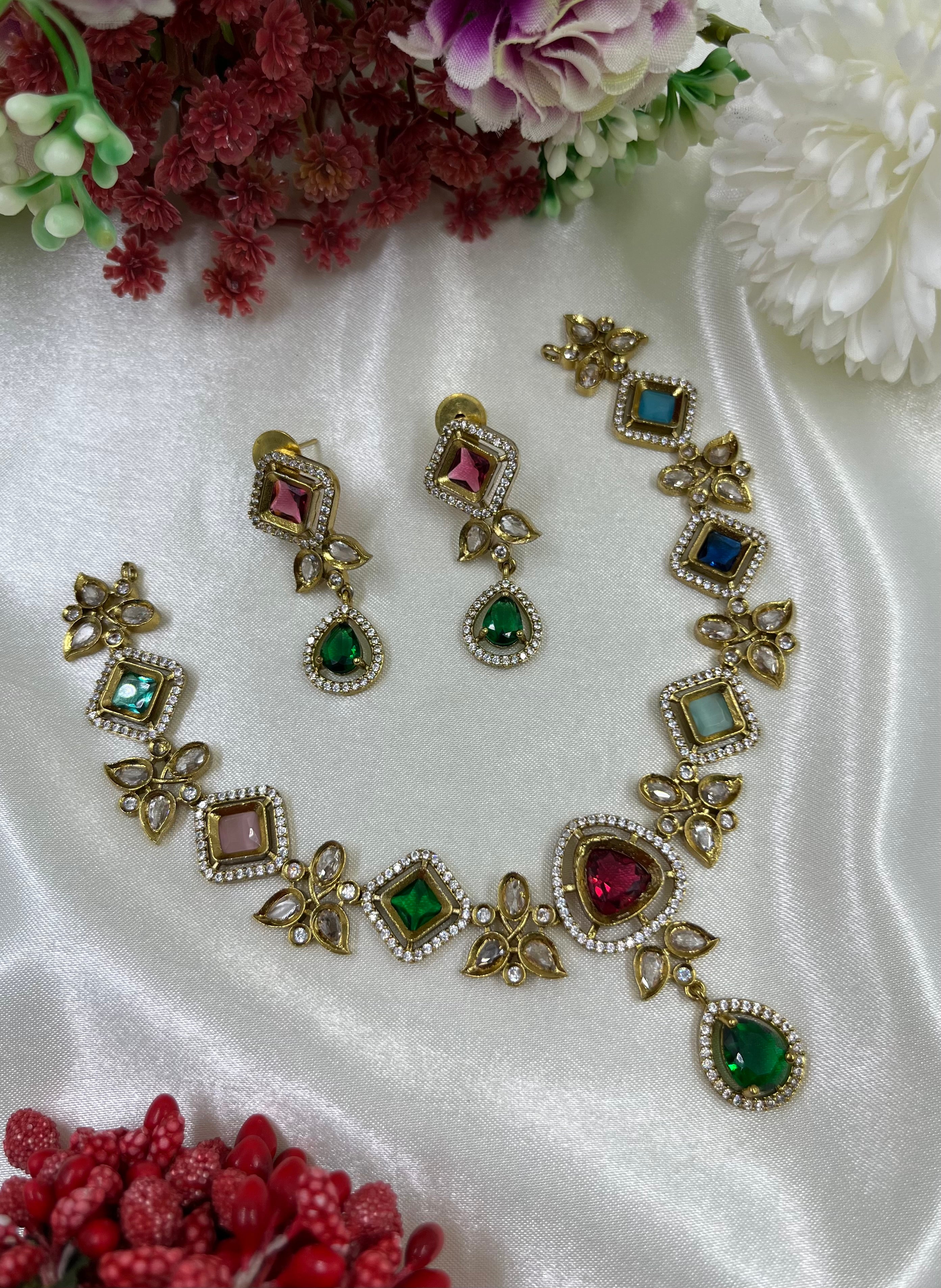 Amrita Victorian Delicate Necklace – Kaushalya Art Jewellery