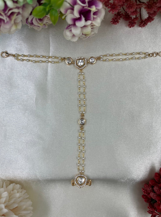 Rupa Moissanite Hath Panja