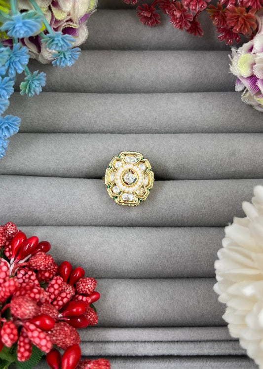 Komal Moissanite Ring