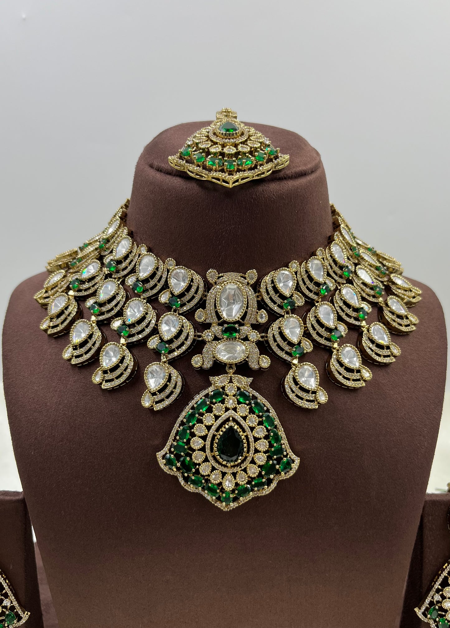 Kanti Victorian Moissanite Semi Bridal Set