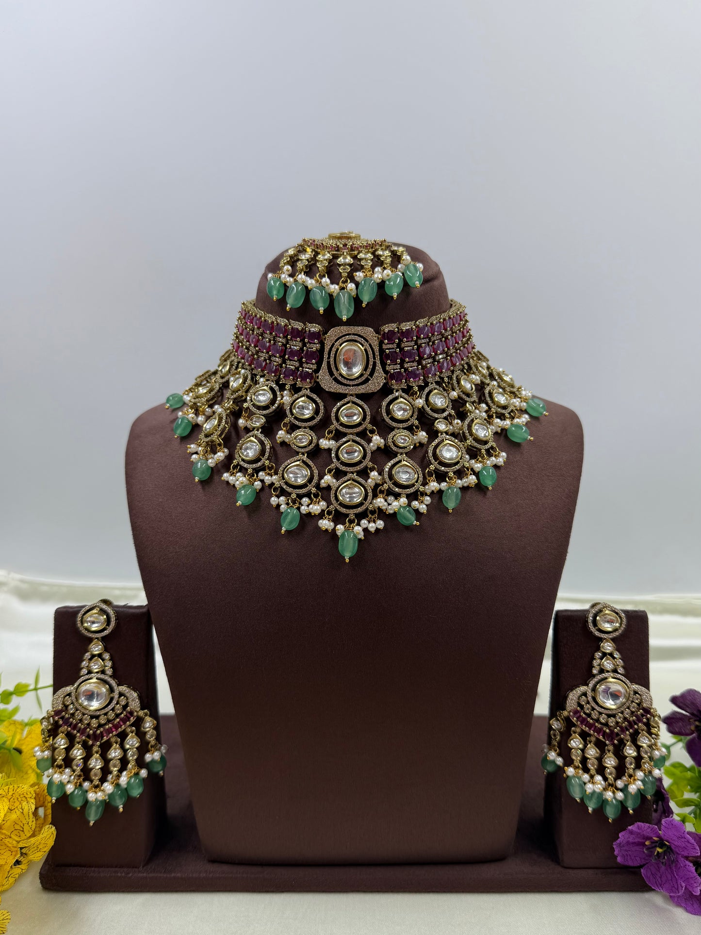 Mayuri Victorian Premium Choker