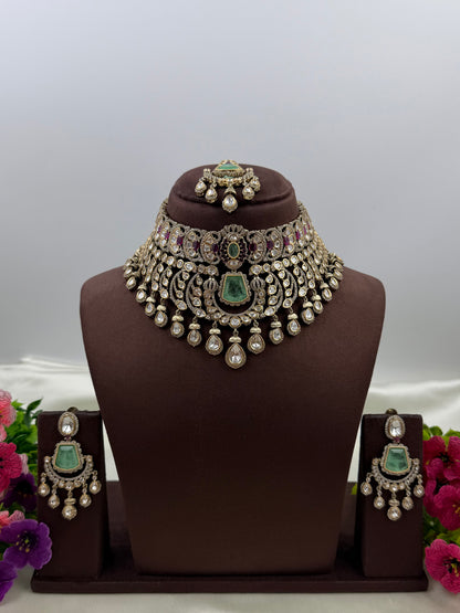 Snehal Maharani Victorian Choker Necklace Set