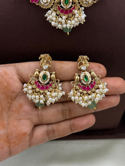 Avantika Heritage Delicate Necklace Set