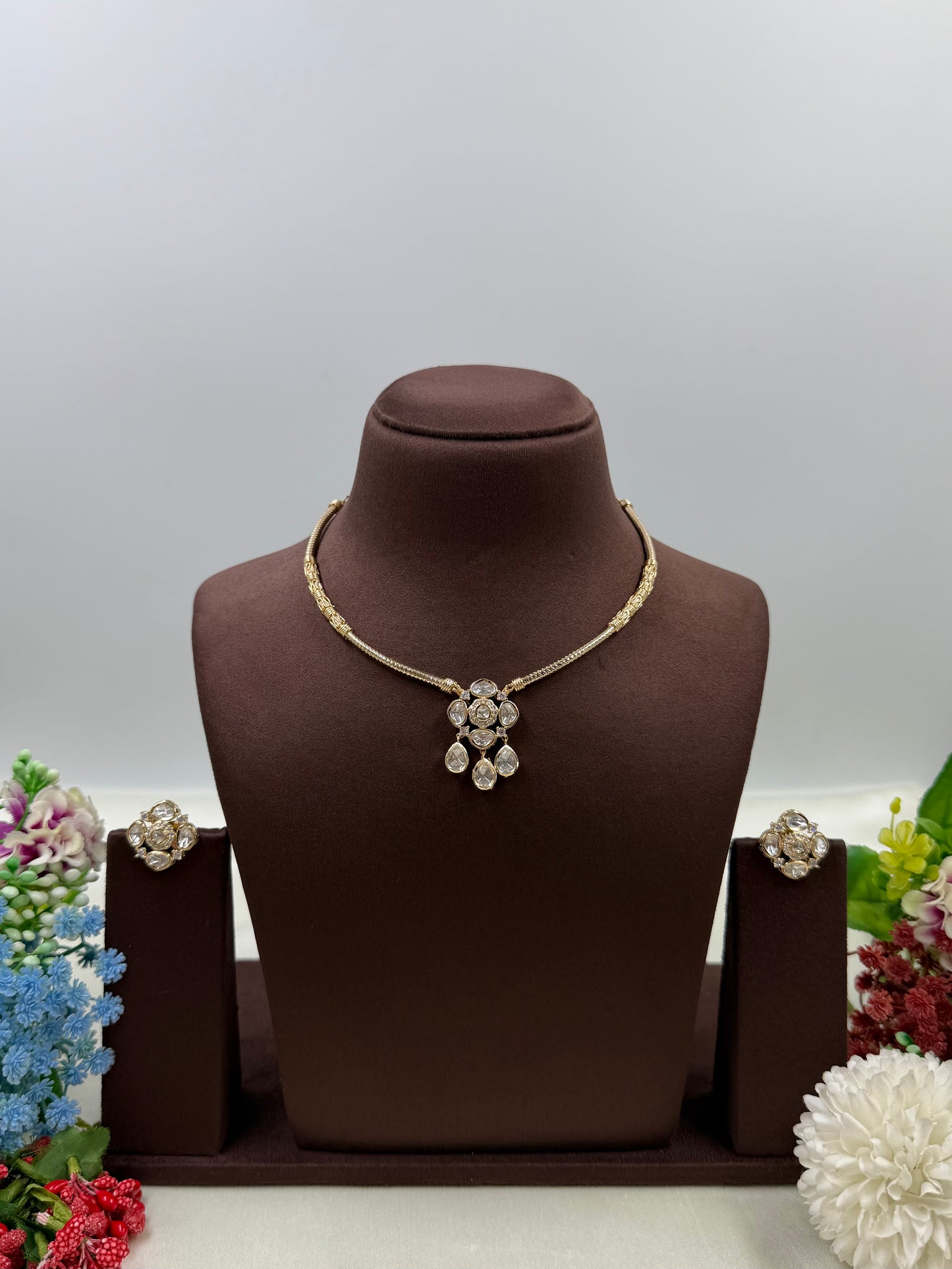 Maira Moissanite Hasli Necklace