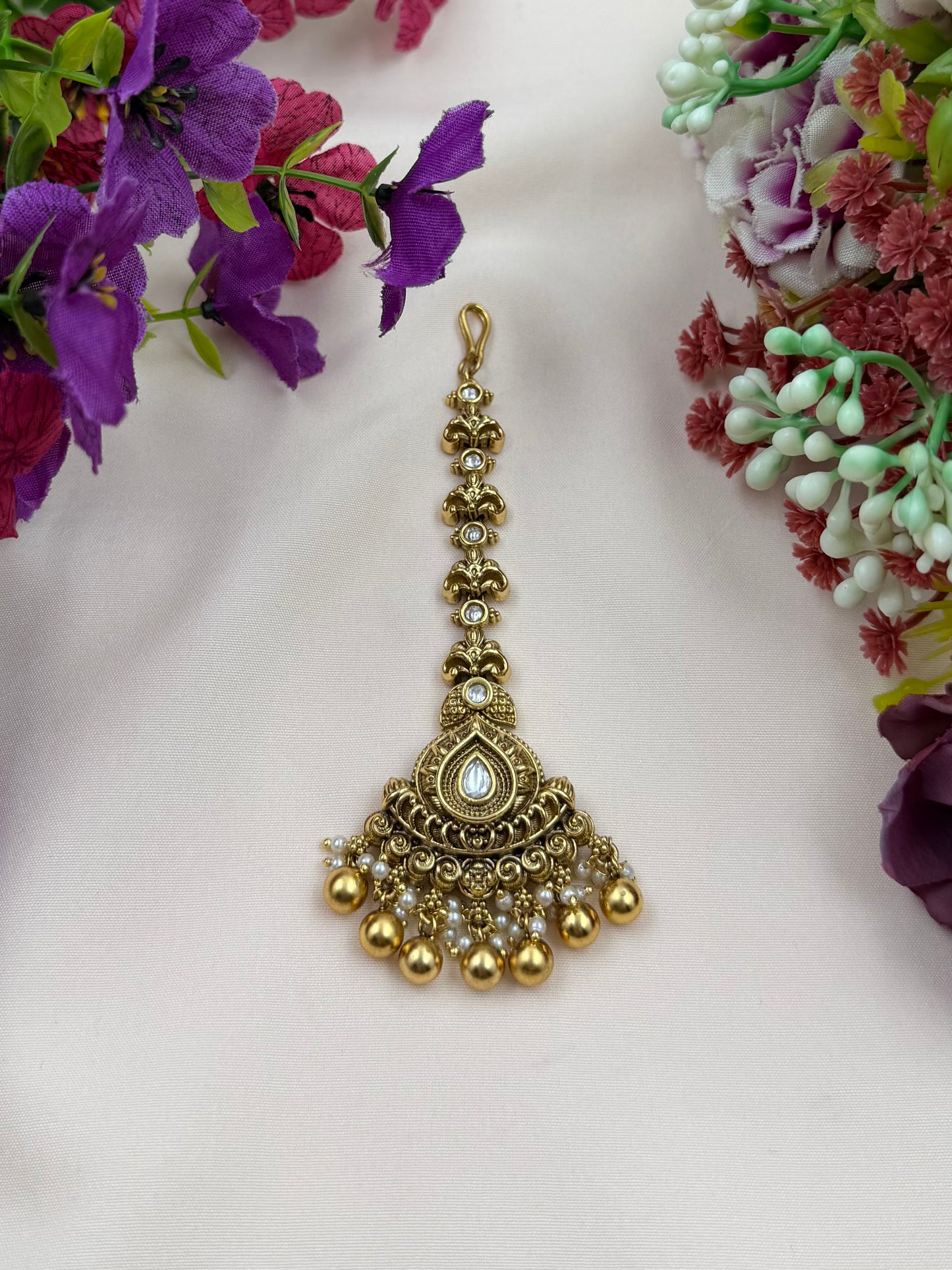 Mira Heritage Mang Tika