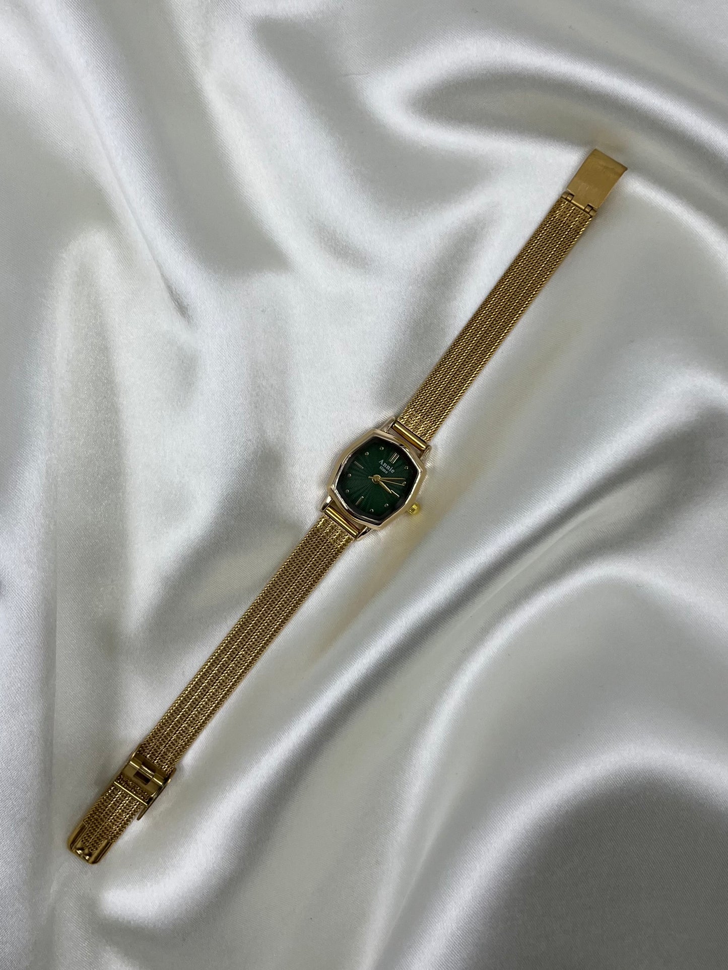 Giana Anti-Tarnish Stainless Steel Watch (Adjustable)