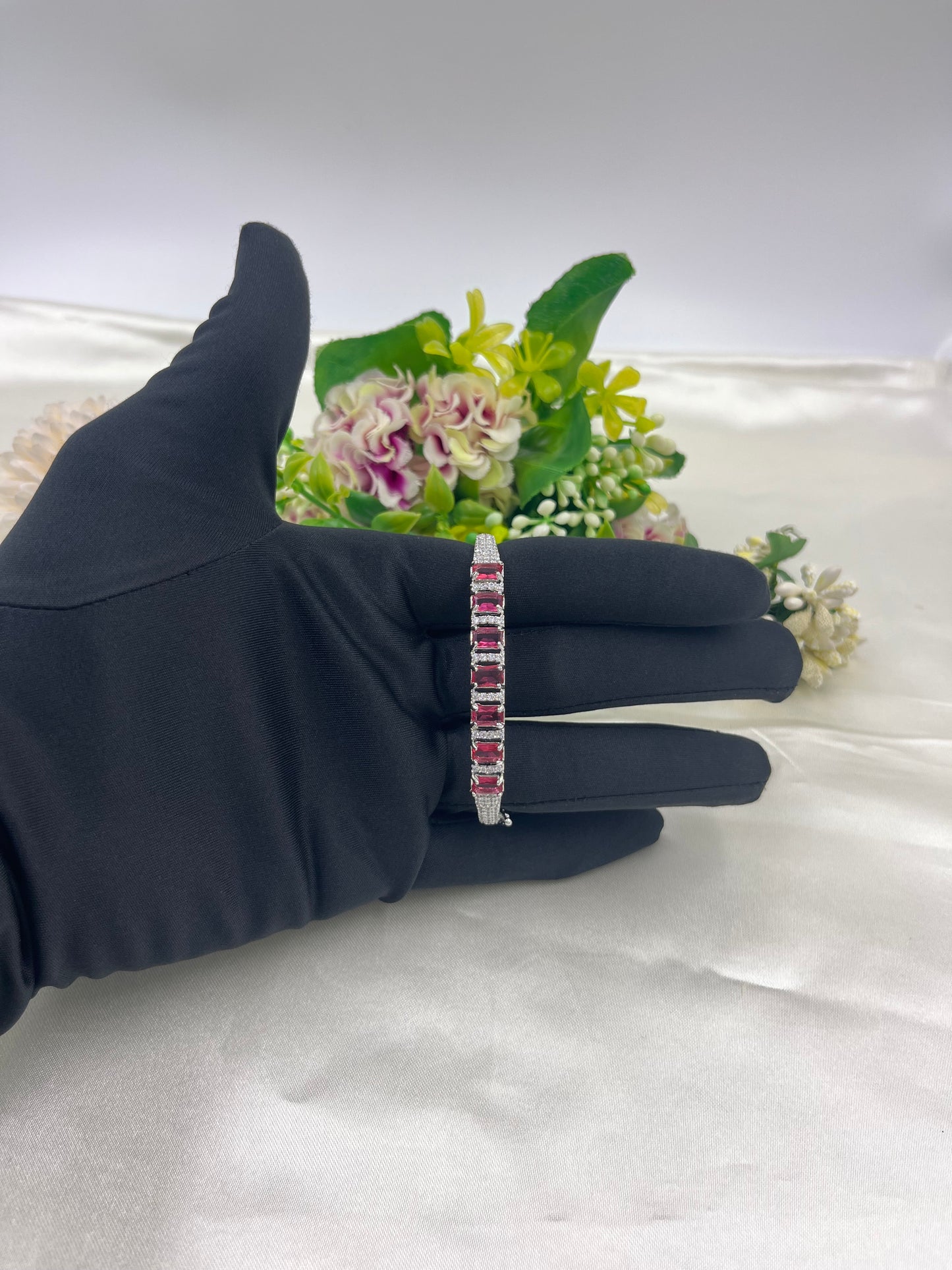 Elegant Emerald Ad Openable Kada