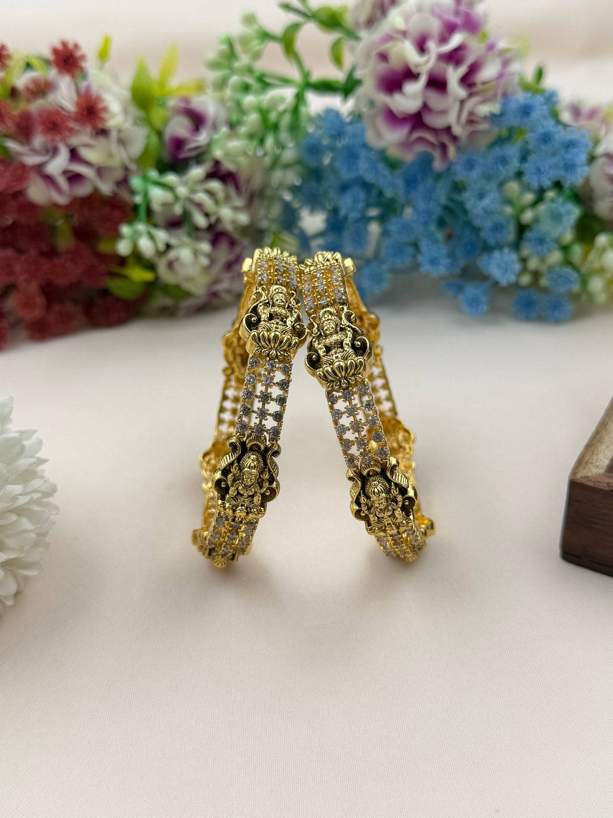 Siddhi South Temple Bangles