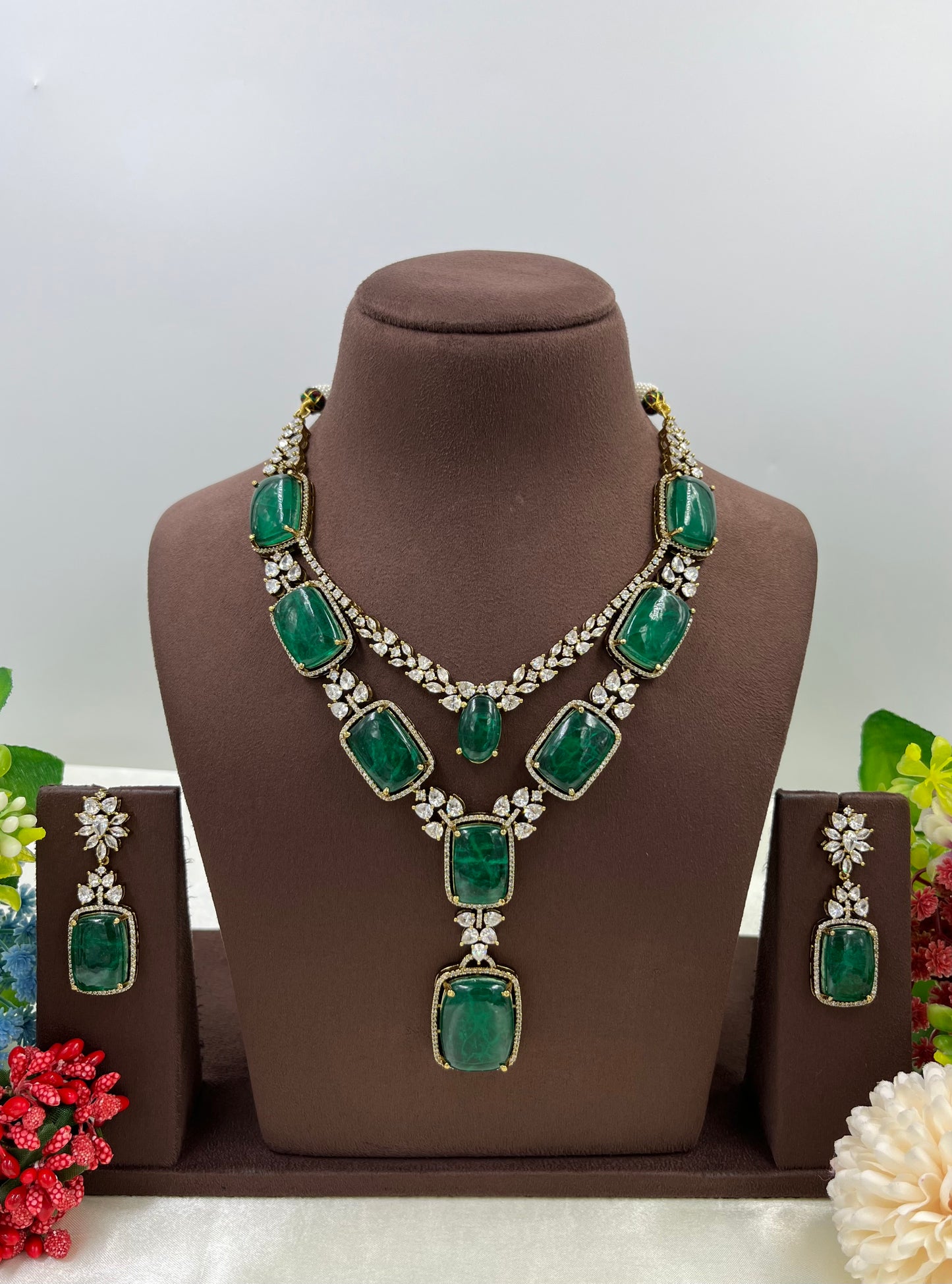 Anamika Doul Layer Victorian Premium Kundan Necklace