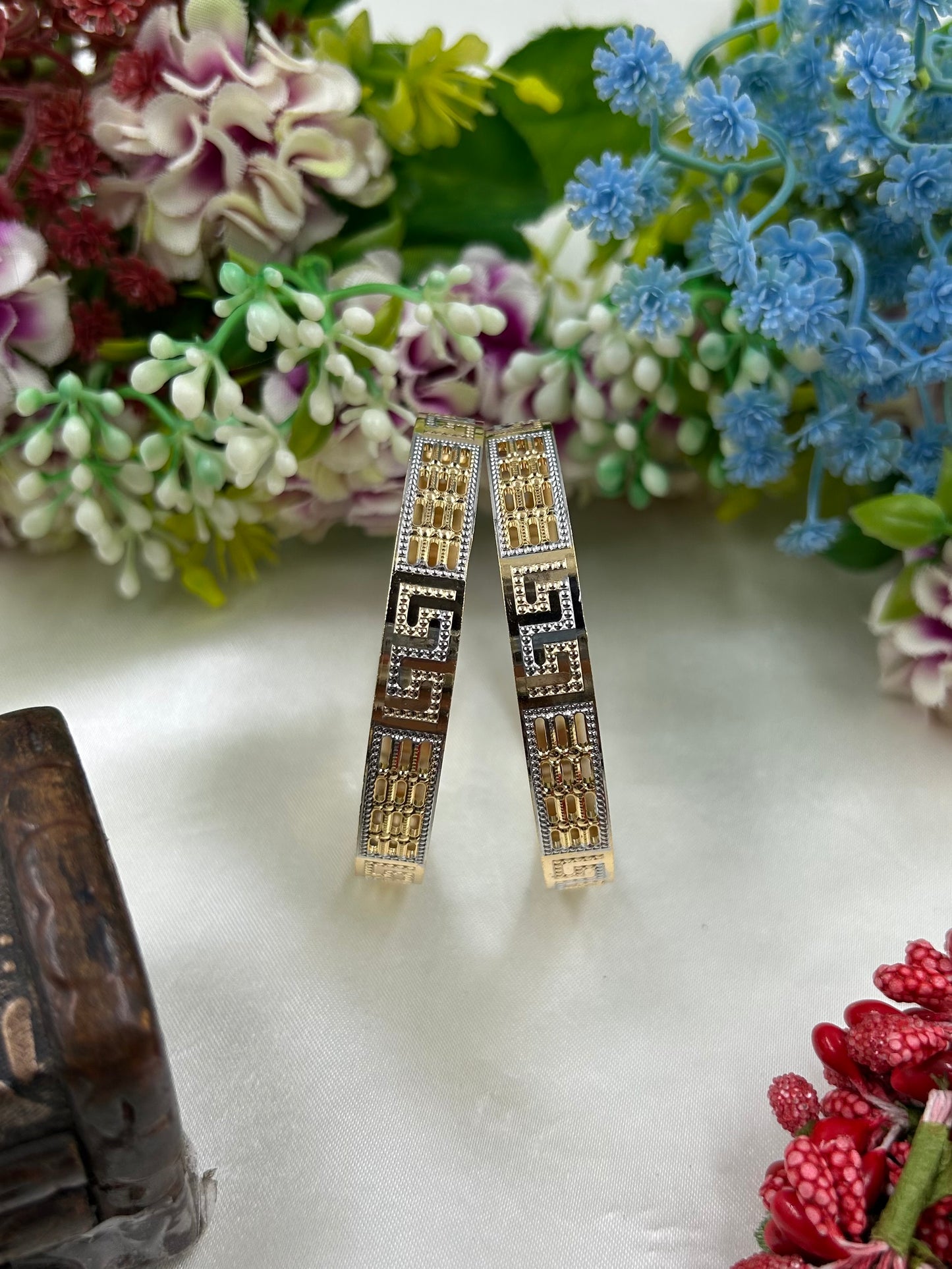 Tejal Premium Two-tone Bangles