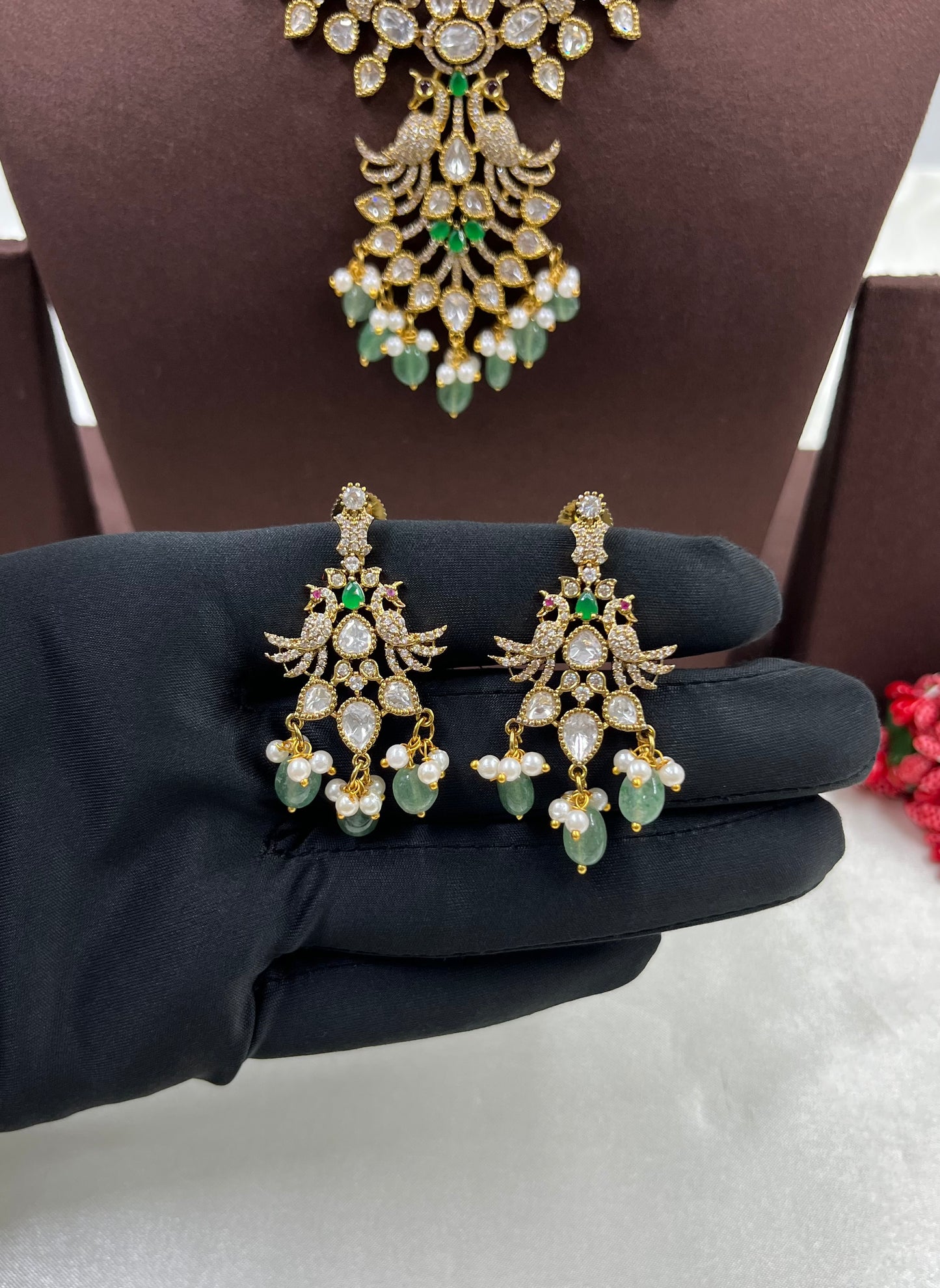 Anvi Victorian Premium Necklace