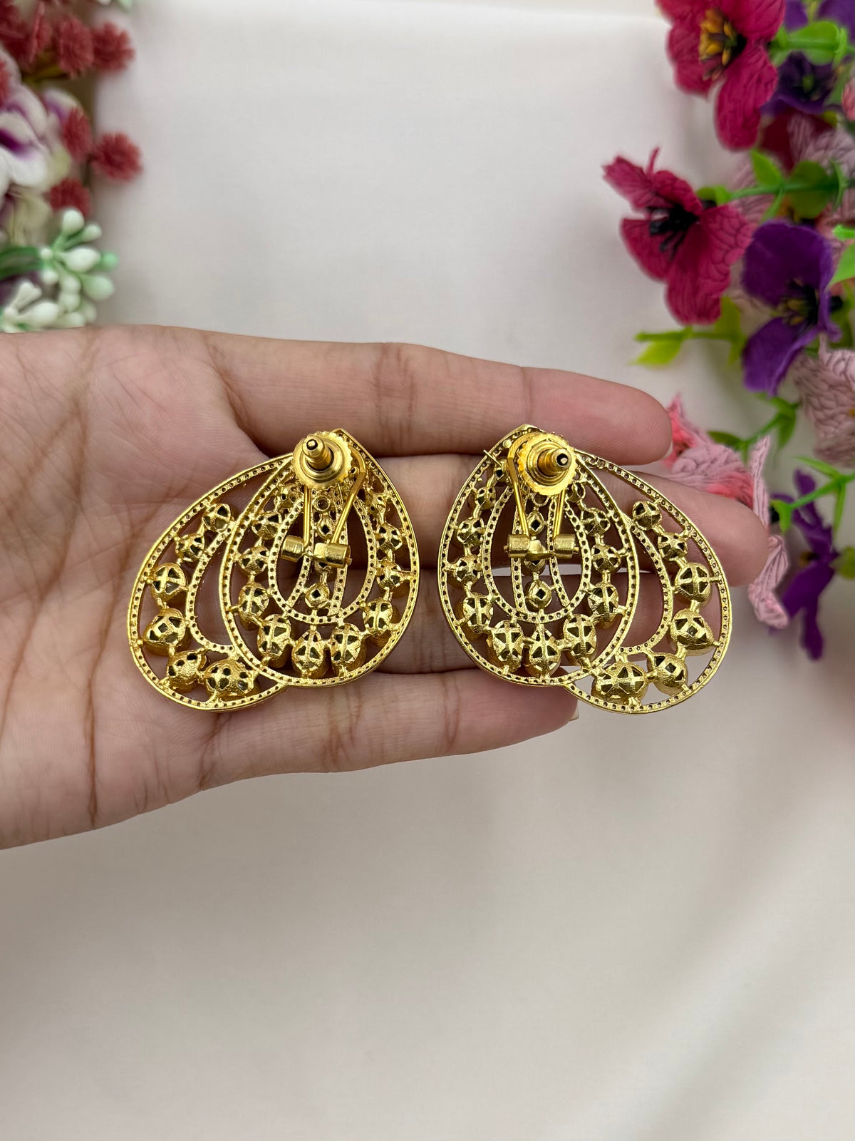 Kavita Kundan Drop Earring