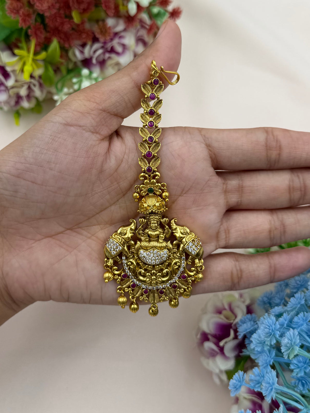 Keerthana South Indian Mang Tika