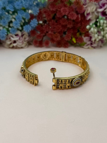 Shivanya Heritage Chorski Bangles (Openable)