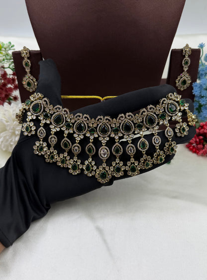 Malati Victorian Choker Necklace