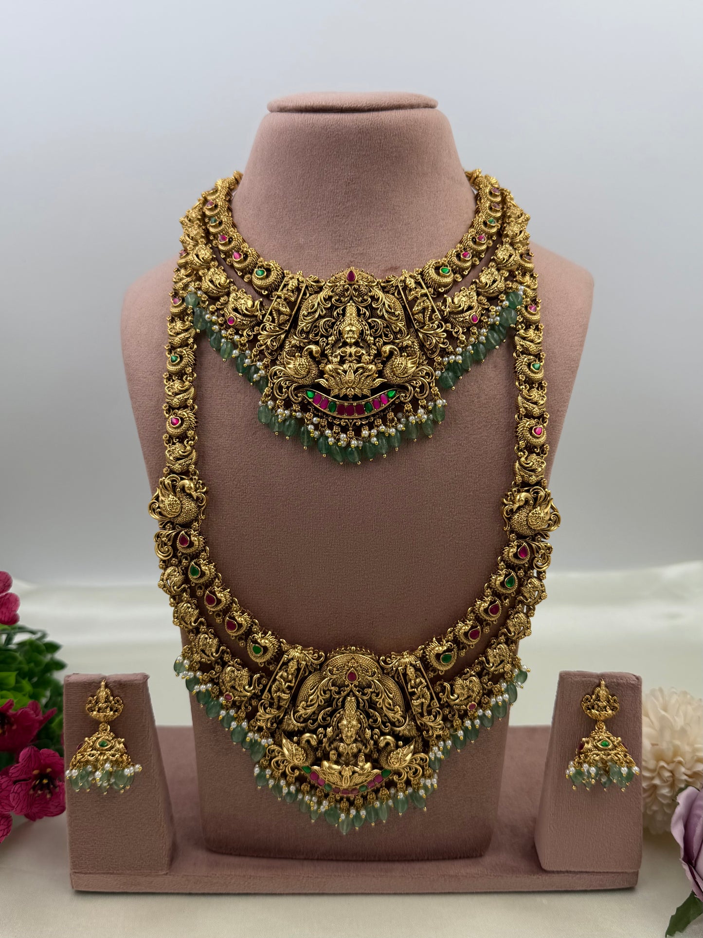 Aadhira Premium South Indian Combo Set