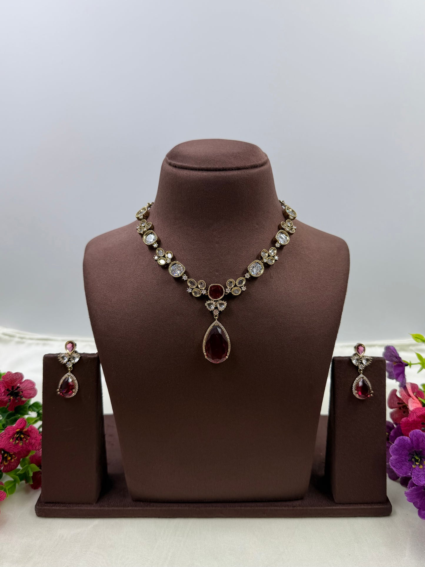 Pooja Victorian Delicate Necklace