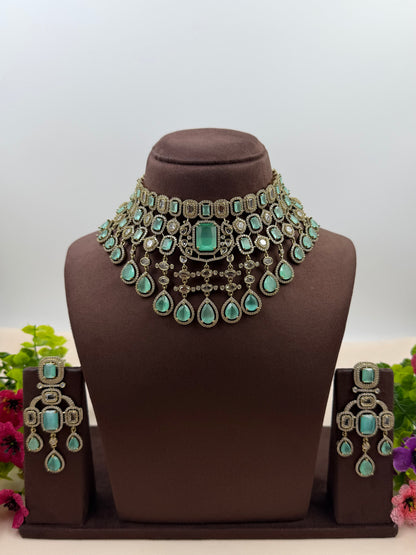 Tanvi Victorian Choker Necklace Set