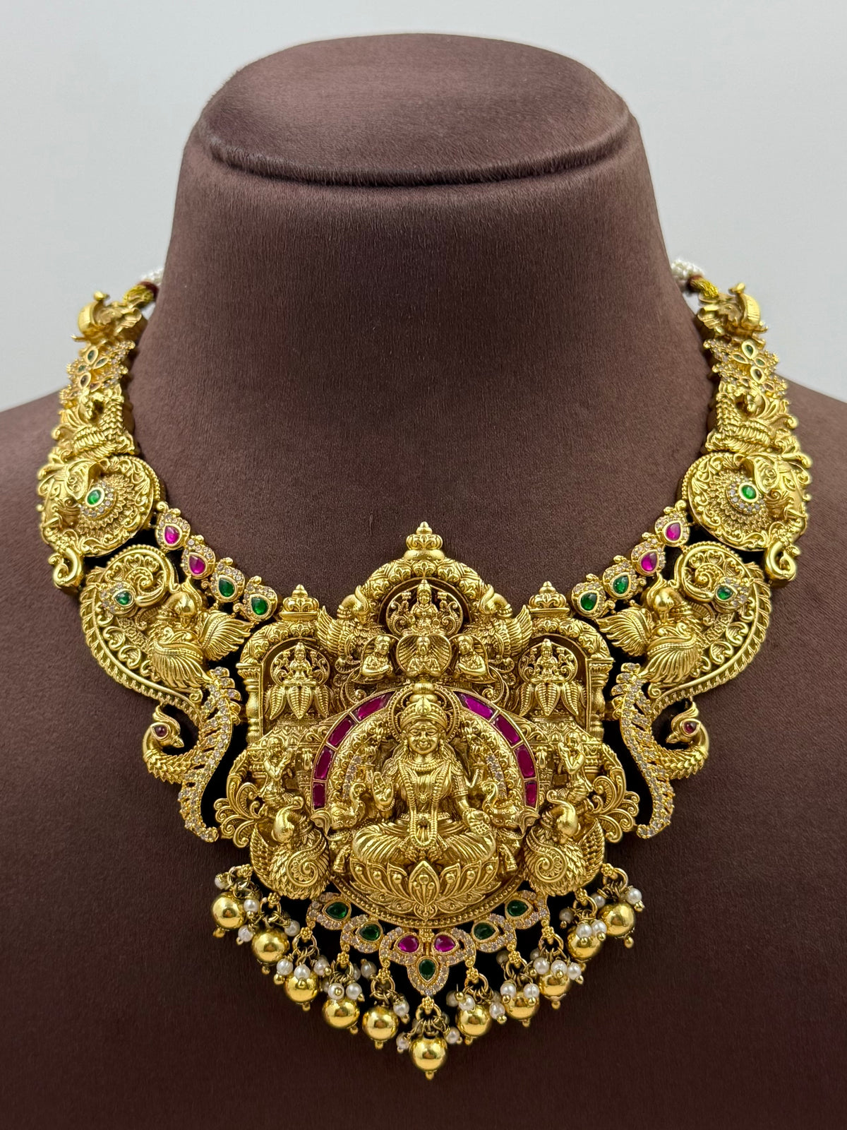 Ishani South Temple Necklace Set