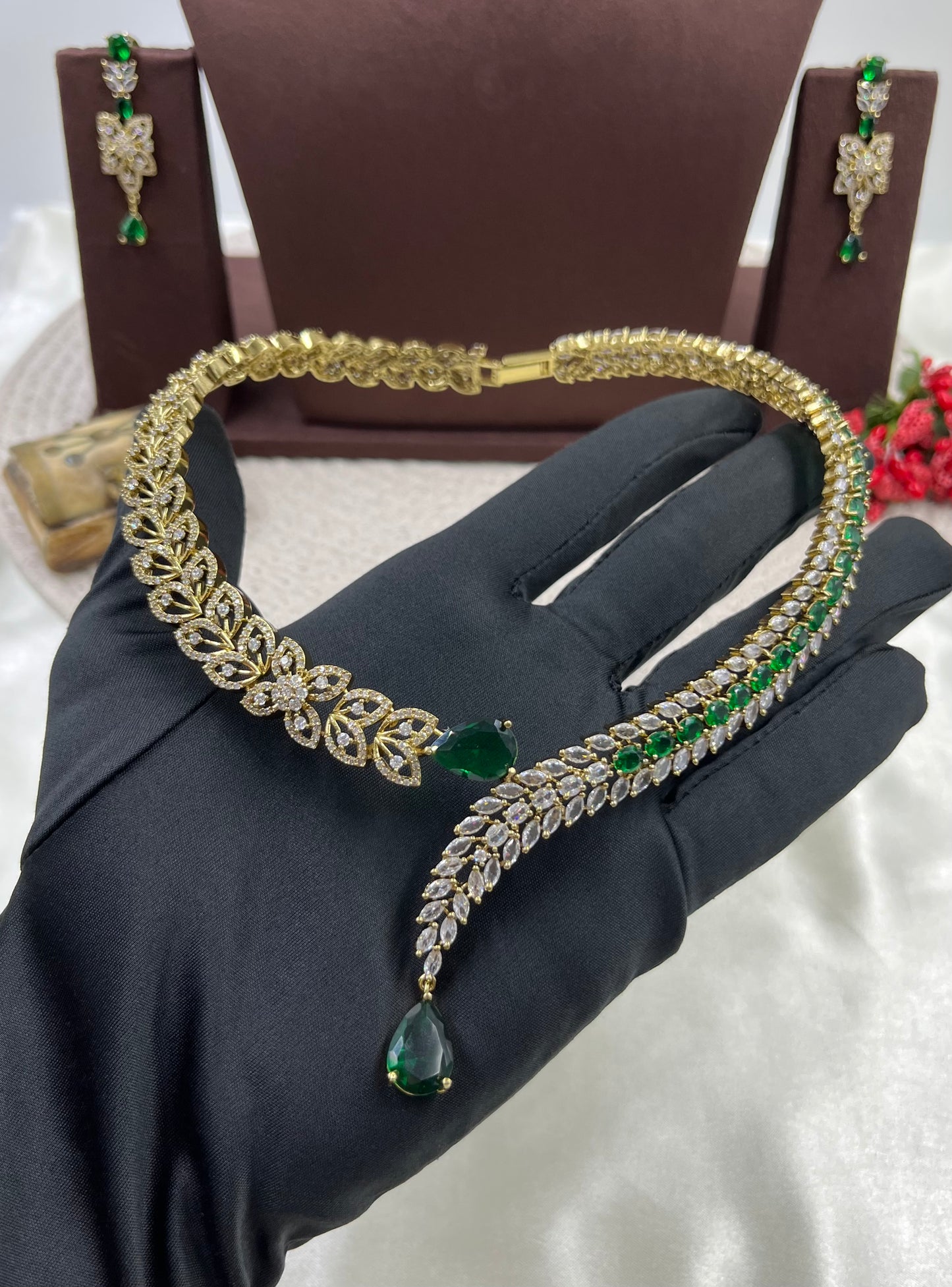 Suhani Victorian Premium Necklace