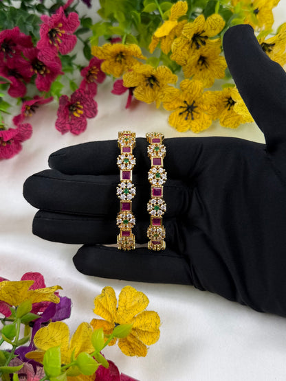Savitri Golden Traditional Bangles