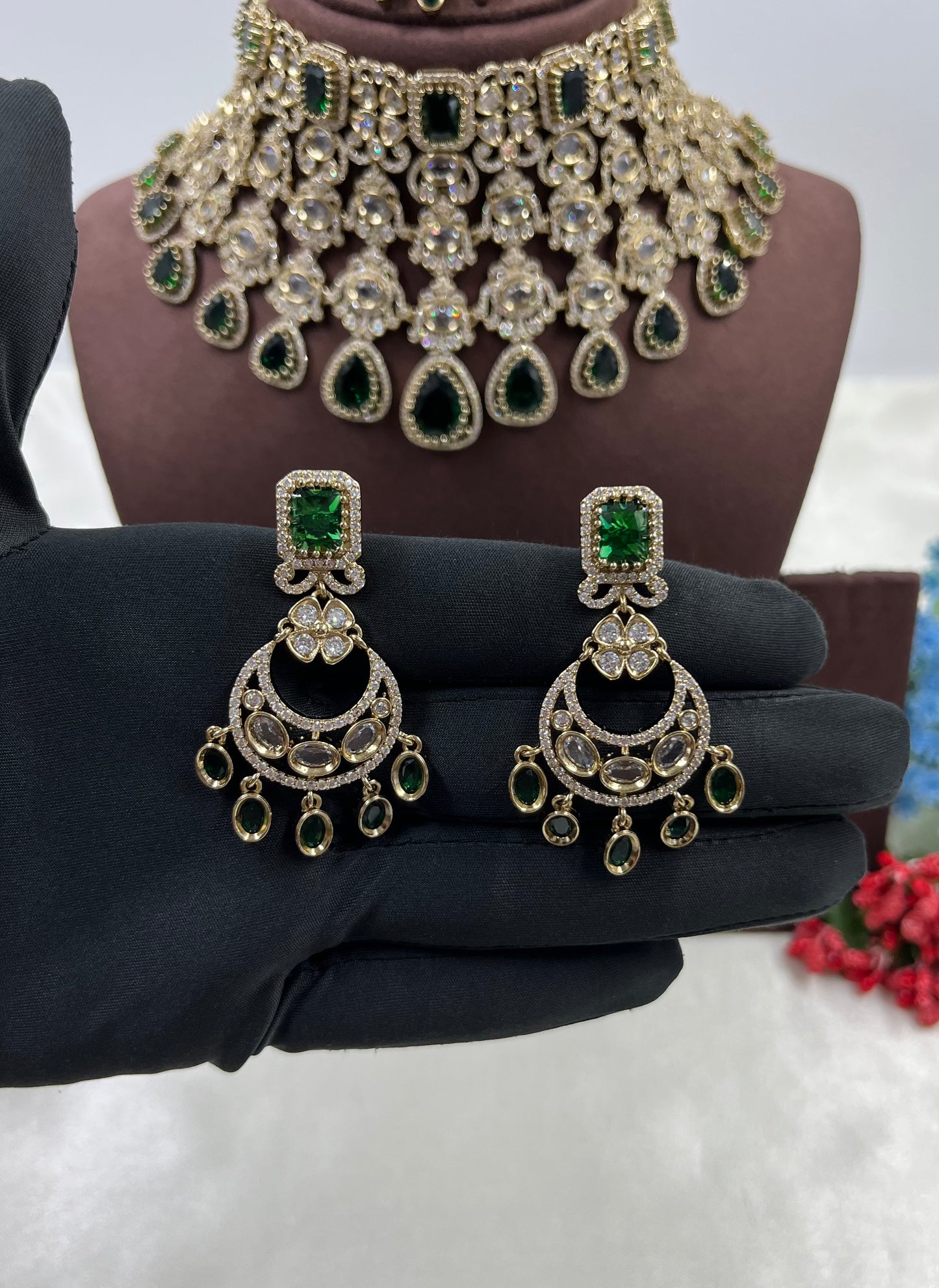 Dhara Victorian Choker Necklace