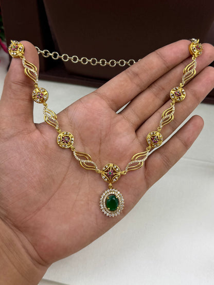 Harshada Victorian Delicate Necklace Set