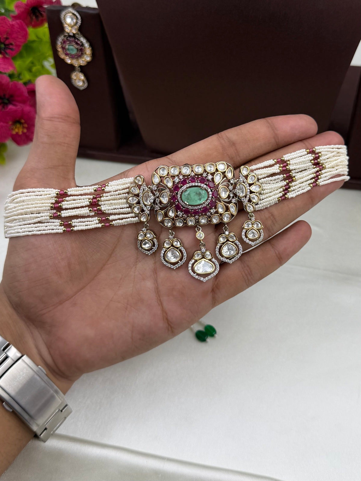 Vaishnavi Victorian Choker Necklace Set