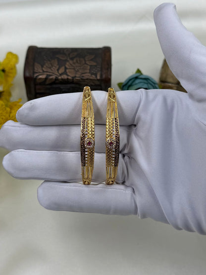 Vatsala Gold Bangles